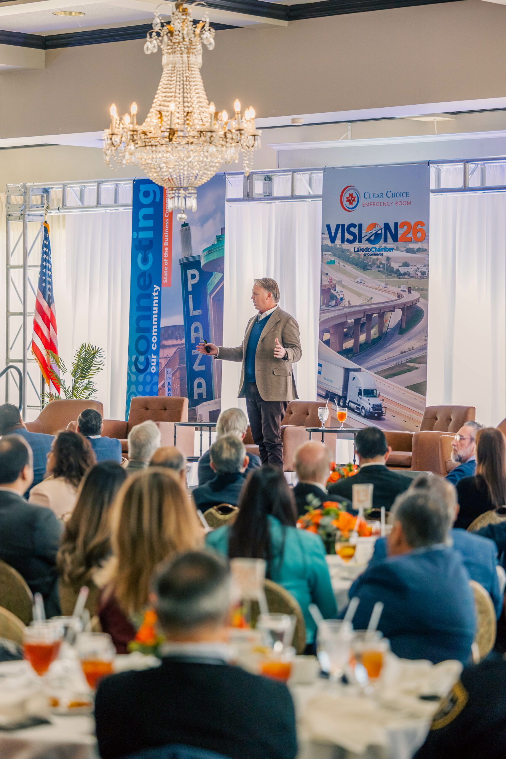 cliffe-killam-serves-as-keynote-speaker-for-vision-2026-state-of-the-business-community-feature-img_1